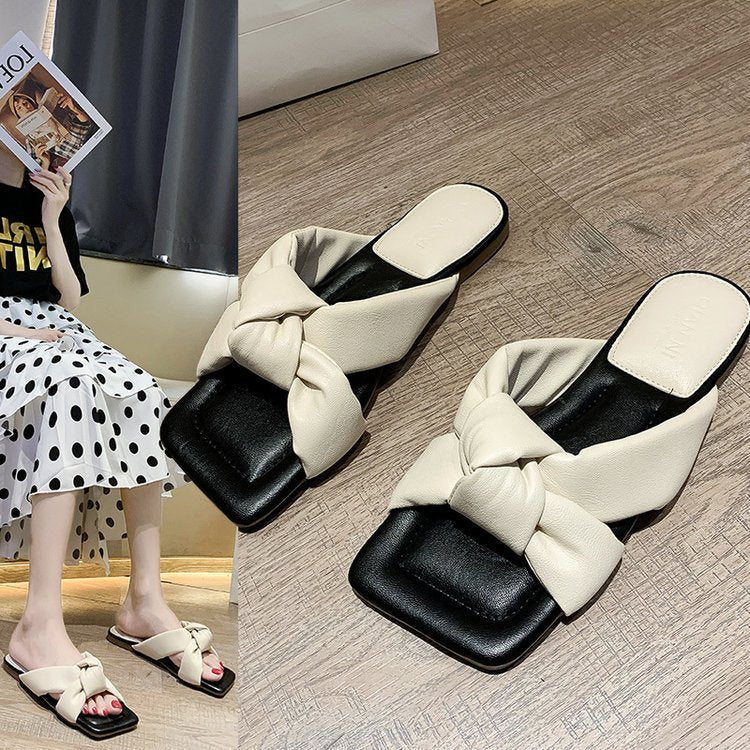 Fashion twisted slippers
