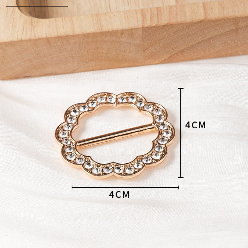Two Multifunctional Corner Buttons For Clothing